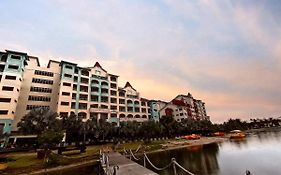 Marina Island Lumut Homehotel